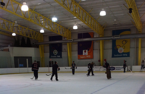 RMU ACHA D-I hockey team thanks fans with open skate