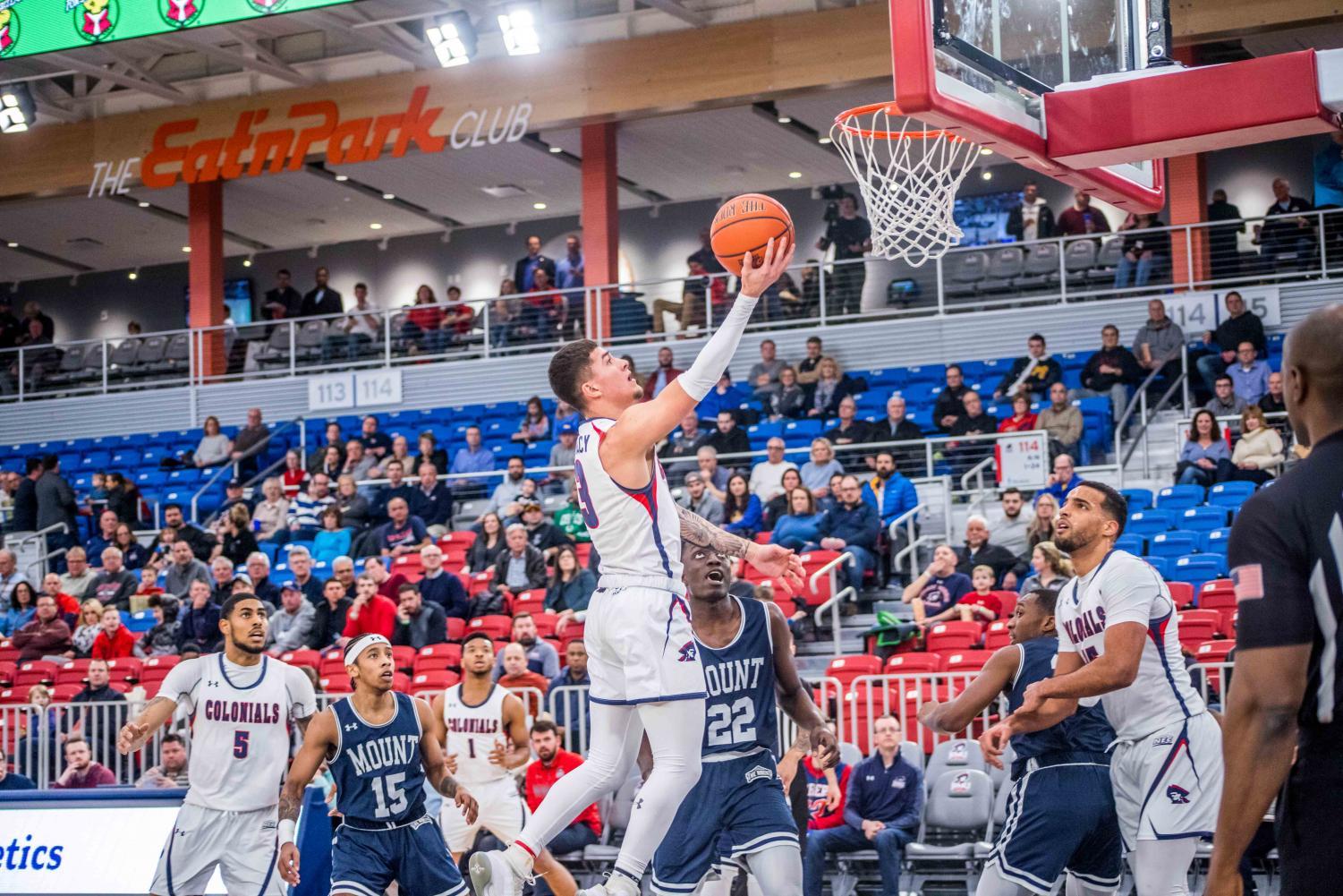 Men’s basketball schedule announced | RMU Sentry Media