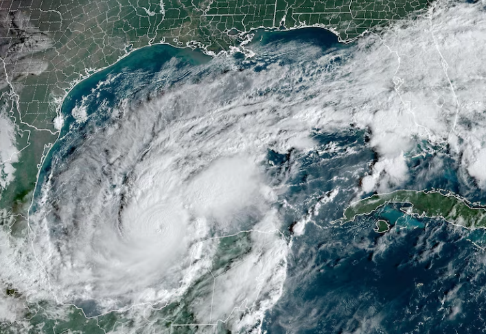 Hurricane Milton Barrels Towards Tampa Bay